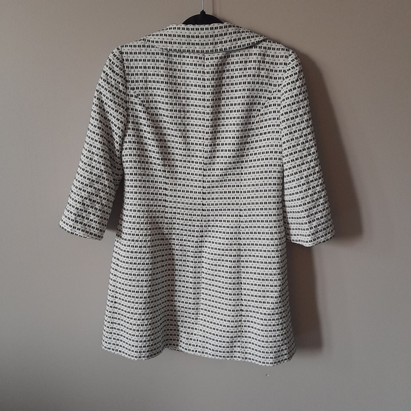 Coat - Picture 2 of 7